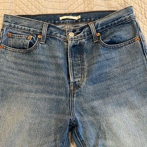 Levi’s Wedgie Jeans